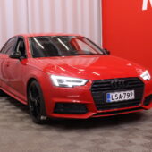 Audi - A4 - Sedan Business 40 TFSI 140 kW MHEV S tronic // ACC / Webasto / Koukku / - Sedan