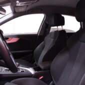 Audi - A4 - Sedan Business 40 TFSI 140 kW MHEV S tronic // ACC / Webasto / Koukku / - Sedan