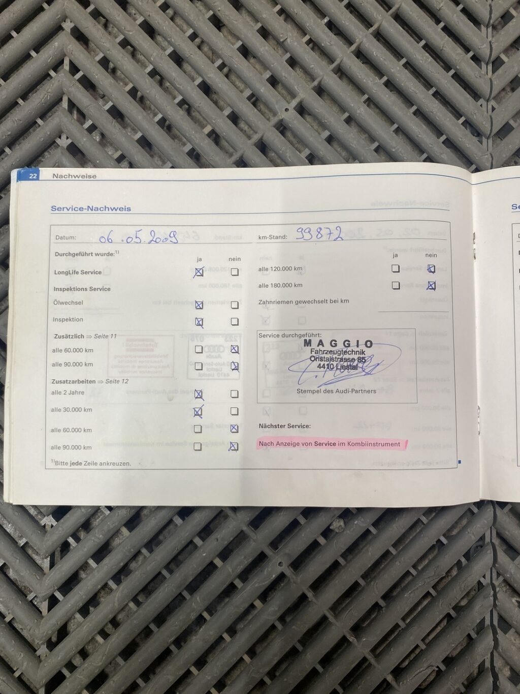 tuotekuva-Audi-A4-LSZ-916-2026-03-27-115229-33 tuotekuva-Audi-A4-LSZ-916-2026-03-27-115229-33