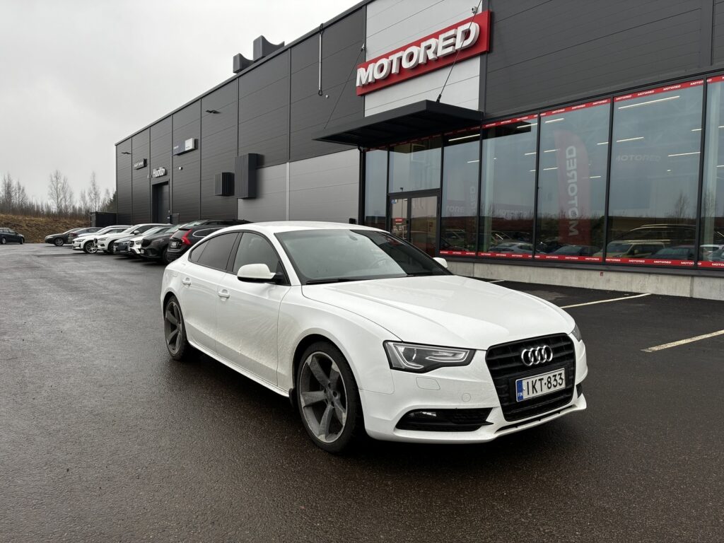 Audi - A5 - Sportback Black Edition 1,8 TFSI 125 kW multitronic Audi - A5 - Sportback Black Edition 1,8 TFSI 125 kW multitronic - Viistoperä