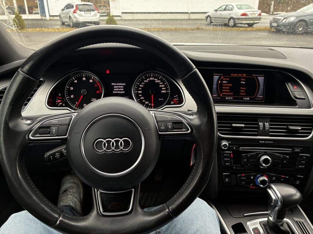 Audi - A5 - Sportback Black Edition 1,8 TFSI 125 kW multitronic Audi - A5 - Sportback Black Edition 1,8 TFSI 125 kW multitronic - Viistoperä