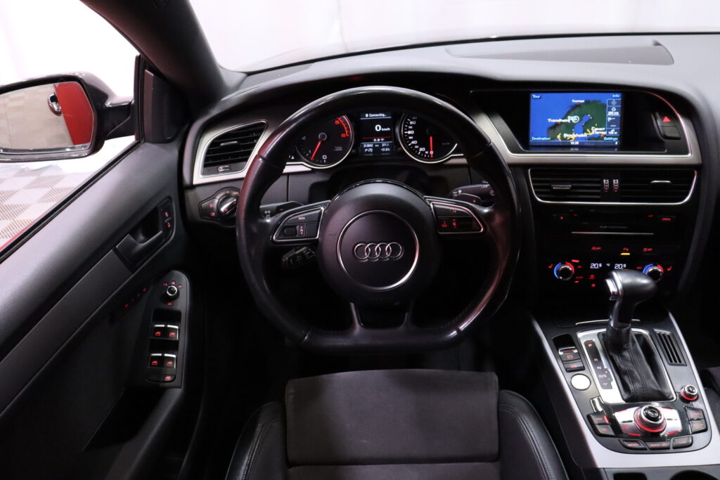 tuotekuva-Audi-A5-LTZ-244-2026-03-25-102103-18 tuotekuva-Audi-A5-LTZ-244-2026-03-25-102103-18