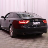 Audi - A5 - Sportback Black Edition 3,0 V6 TDI DPF 180 kW quattro S tronic-autom. // ACC / Nahka-Alcantra / Navi / P. Kamera / Webasto - Viistoperä