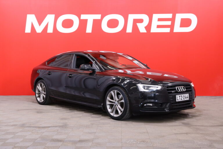 Audi - A5 - Sportback Black Edition 3,0 V6 TDI DPF 180 kW quattro S tronic-autom. // ACC / Nahka-Alcantra / Navi / P. Kamera / Webasto - Viistoperä