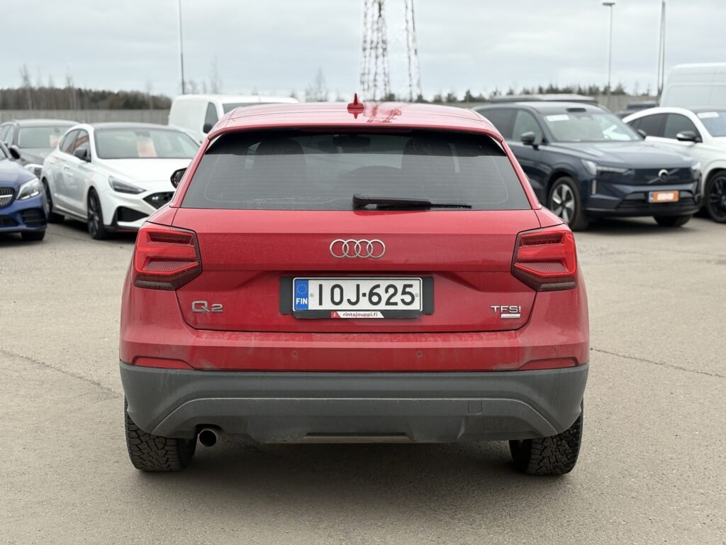 Audi - Q2 - Business 1,0 TFSI 85 kW S tronic ultra // Lohko / Parkkitutkat / LED / ACC // Audi - Q2 - Business 1,0 TFSI 85 kW S tronic ultra // Lohko / Parkkitutkat / LED / ACC // - Maastoauto