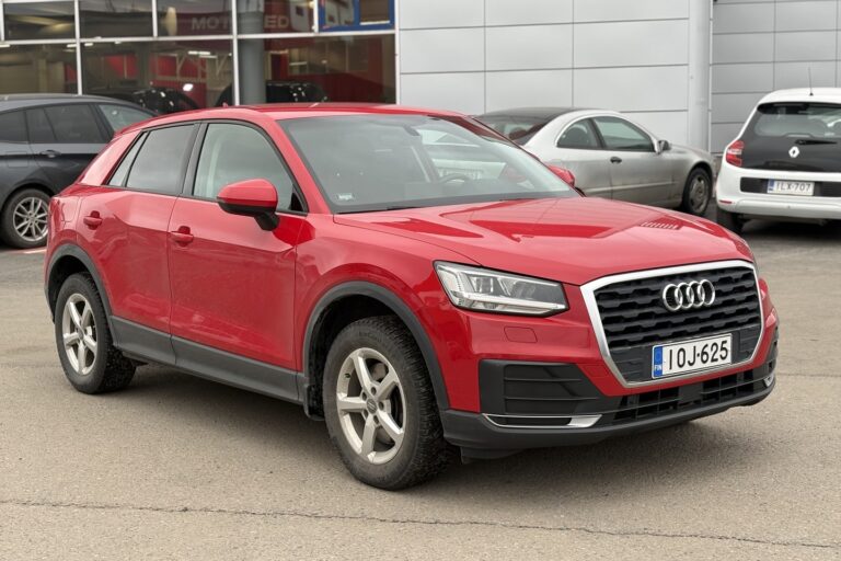 Audi - Q2 - Business 1,0 TFSI 85 kW S tronic ultra // Lohko / Parkkitutkat / LED / ACC // - Maastoauto