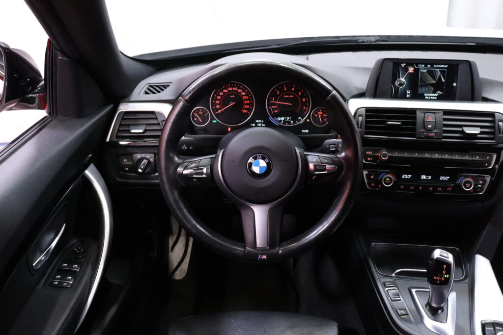 tuotekuva-BMW-320-Gran-Turismo-VZG-744-2026-03-24-160605-15 tuotekuva-BMW-320-Gran-Turismo-VZG-744-2026-03-24-160605-15