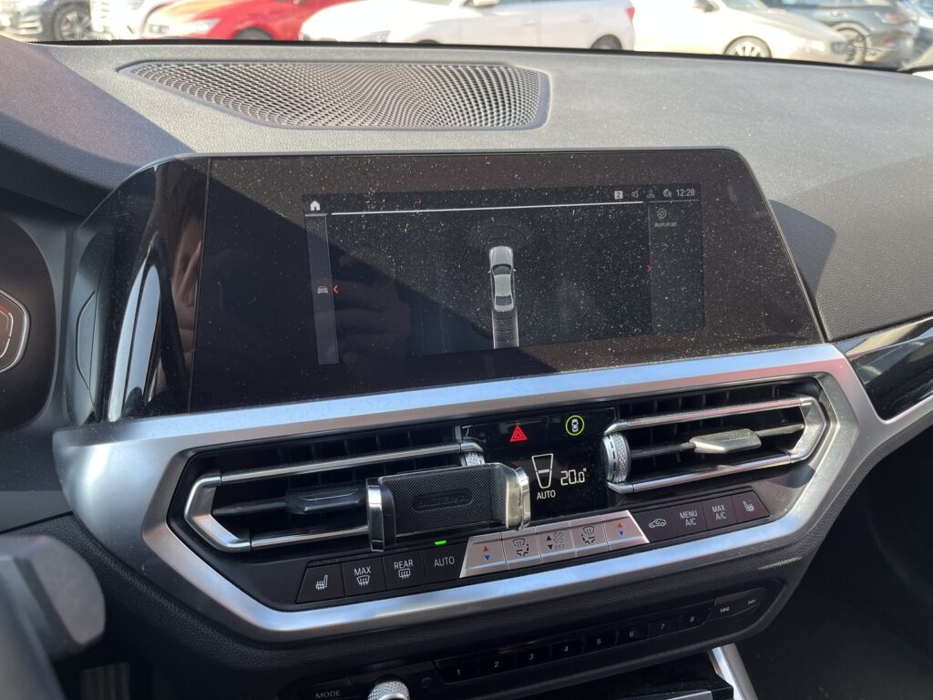 BMW - 320 - G20 Sedan 320d A xDrive Business Sport MHEV BMW - 320 - G20 Sedan 320d A xDrive Business Sport MHEV - Sedan