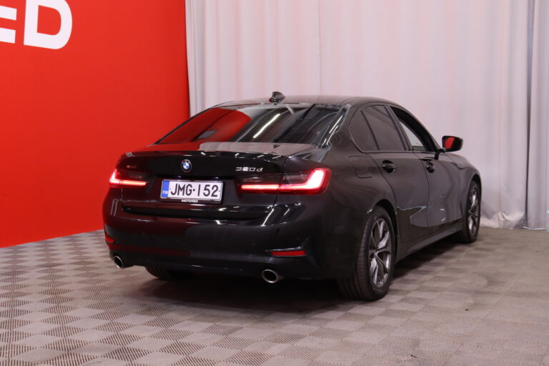 BMW - 320 - G20 Sedan 320d A xDrive Business Sport MHEV // 1-Om / ACC / Driving Assist / Osanahat / Sport-penkit // - Sedan