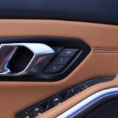 BMW - 330 - G20 Sedan 330e A Charged Edition M Sport - Sedan