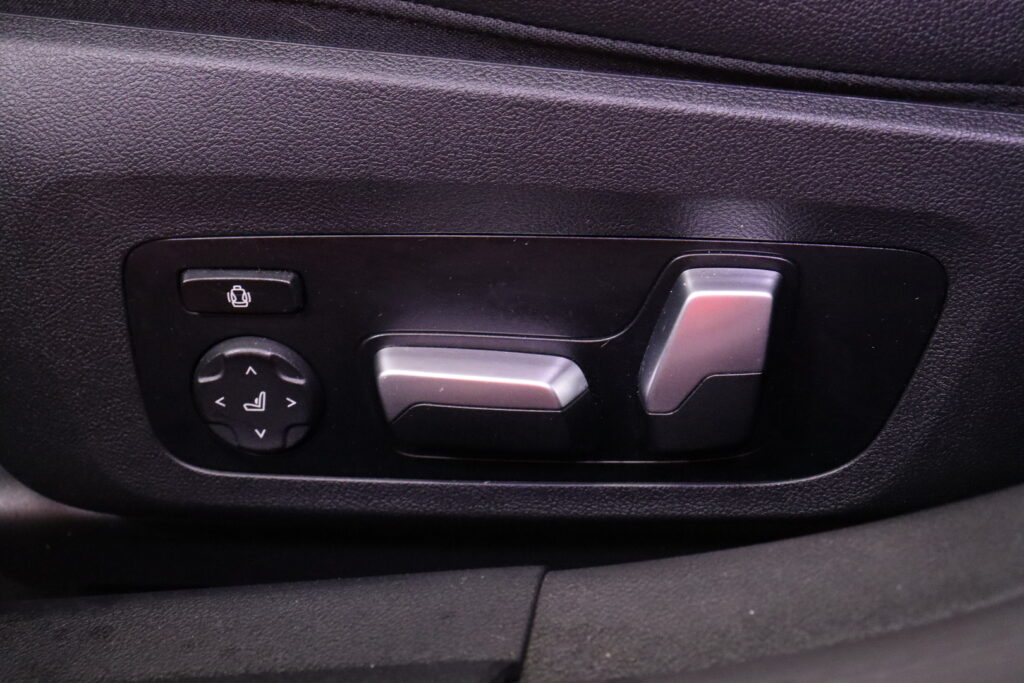 BMW - 420 - G26 Gran Coupé 420d A xDrive Business M Sport MHEV / Laser / Webasto / HUD / ACC / Muistipenkki / Koukku / Hifi / BMW - 420 - G26 Gran Coupé 420d A xDrive Business M Sport MHEV / Laser / Webasto / HUD / ACC / Muistipenkki / Koukku / Hifi / - Viistoperä