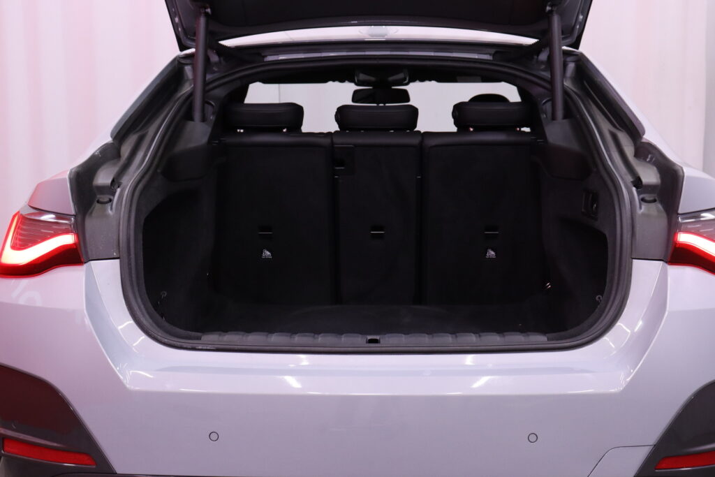 BMW - 420 - G26 Gran Coupé 420d A xDrive Business M Sport MHEV / Laser / Webasto / HUD / ACC / Muistipenkki / Koukku / Hifi / BMW - 420 - G26 Gran Coupé 420d A xDrive Business M Sport MHEV / Laser / Webasto / HUD / ACC / Muistipenkki / Koukku / Hifi / - Viistoperä