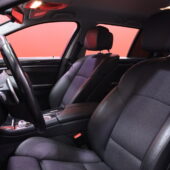 BMW - 520 - Sport A F11 Touring Business // Sport-vaihteisto / Xenon / PDC / Vakionopeudensäädin / Bluetooth / - Farmari