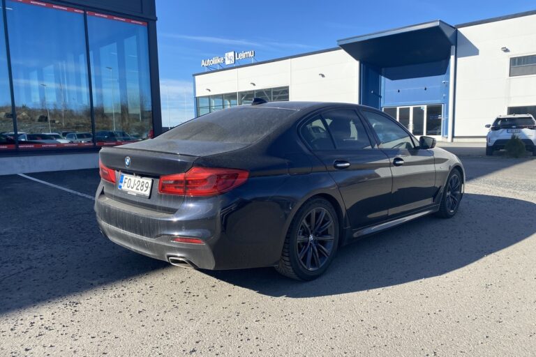 BMW - 520 - G30 Sedan 520d A M Sport - Sedan