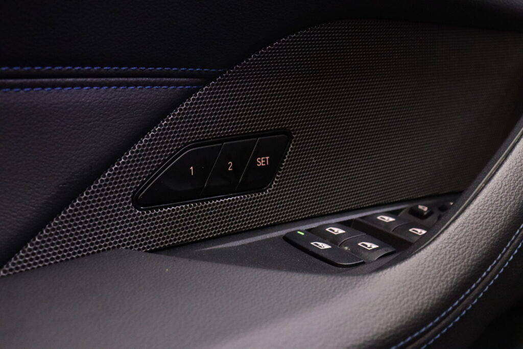 BMW - I4 M50 - // ACC / Laser / Harman Kardon / Driving Assistant Plus / Vetokoukku / 360°// BMW - I4 M50 - // ACC / Laser / Harman Kardon / Driving Assistant Plus / Vetokoukku / 360°// - Sedan