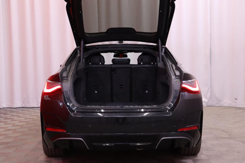 tuotekuva-BMW-I4-M50-FRX-947-2026-03-27-183140-34 tuotekuva-BMW-I4-M50-FRX-947-2026-03-27-183140-34