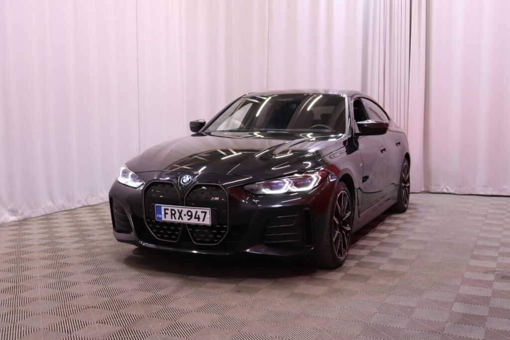 BMW - I4 M50 - // ACC / Laser / Harman Kardon / Driving Assistant Plus / Vetokoukku / 360°// BMW - I4 M50 - // ACC / Laser / Harman Kardon / Driving Assistant Plus / Vetokoukku / 360°// - Sedan