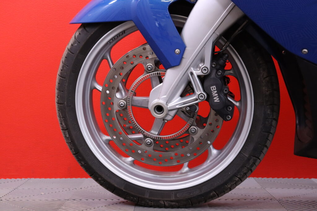 BMW - K - 1200 S // Juuri Saapunut! / Suomi-pyörä / Huoltokirja / ABS // BMW - K - 1200 S // Juuri Saapunut! / Suomi-pyörä / Huoltokirja / ABS // - Moottoripyörä