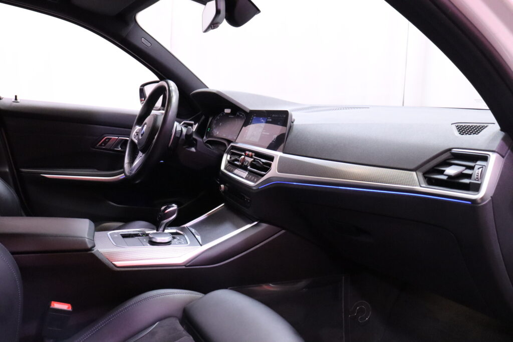 tuotekuva-BMW-M340i-CPJ-498-2026-03-17-113504-15 tuotekuva-BMW-M340i-CPJ-498-2026-03-17-113504-15