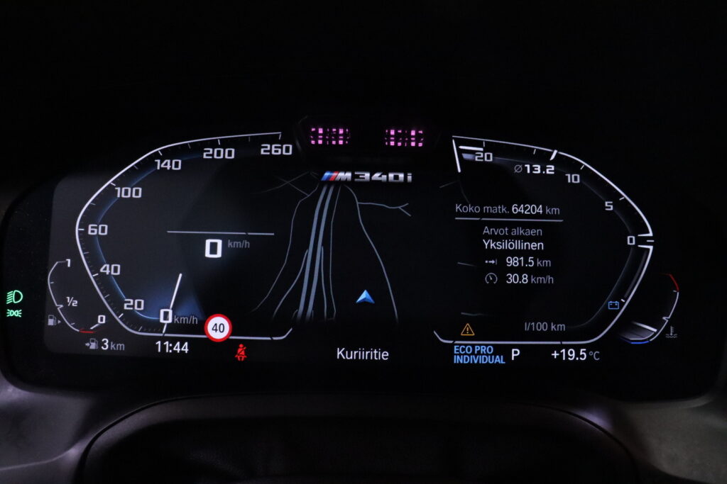 tuotekuva-BMW-M340i-CPJ-498-2026-03-17-113504-22 tuotekuva-BMW-M340i-CPJ-498-2026-03-17-113504-22