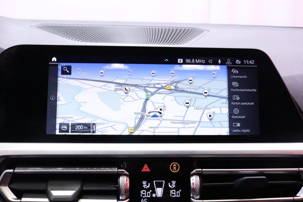 tuotekuva-BMW-M340i-CPJ-498-2026-03-17-113504-27 tuotekuva-BMW-M340i-CPJ-498-2026-03-17-113504-27