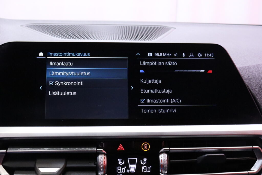 tuotekuva-BMW-M340i-CPJ-498-2026-03-17-113504-29 tuotekuva-BMW-M340i-CPJ-498-2026-03-17-113504-29