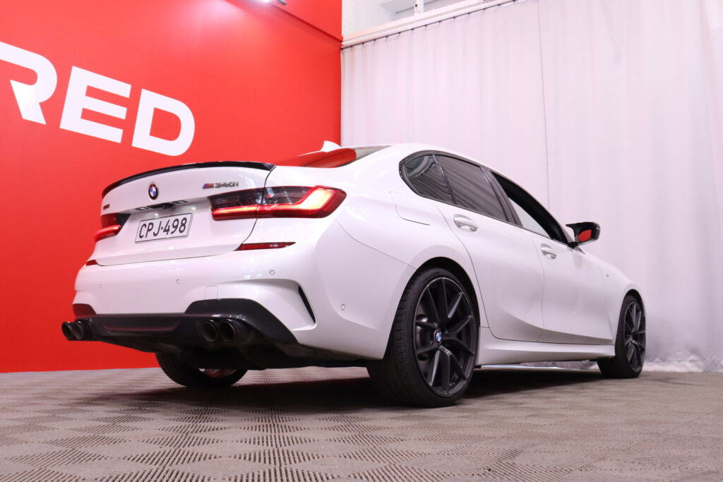 BMW - M340i - G20 Sedan M340i A xDrive // Laser / ACC / HUD / DAP / Adapt. M Alusta / M Sport Differential / Kamera / Hifi / Comfort access / BMW - M340i - G20 Sedan M340i A xDrive // Laser / ACC / HUD / DAP / Adapt. M Alusta / M Sport Differential / Kamera / Hifi / Comfort access / - Sedan