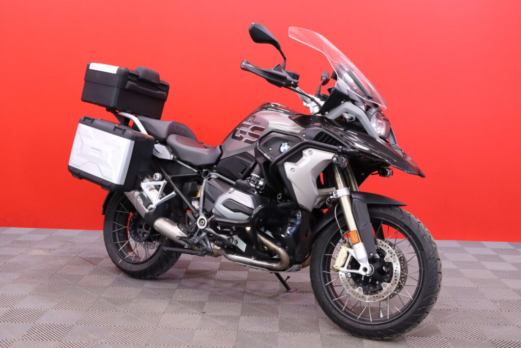 BMW - R - 1200 GS // Suomi pyörä / 3x Laukut / Vakkari / Navi // BMW - R - 1200 GS // Suomi pyörä / 3x Laukut / Vakkari / Navi // - Moottoripyörä