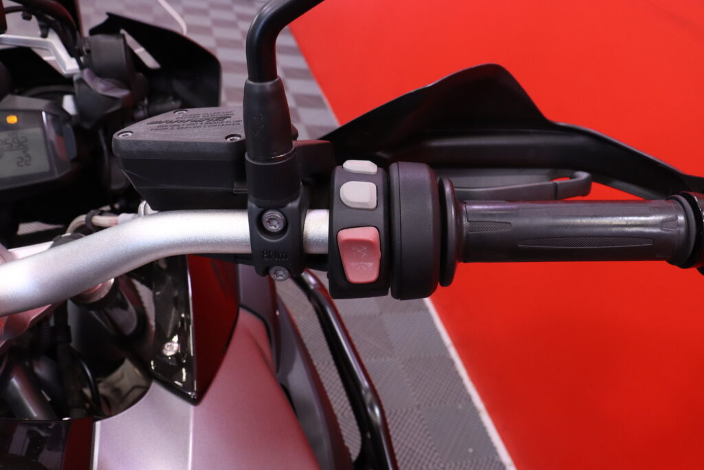 BMW - R - 1200 GS // Suomi pyörä / 3x Laukut / Vakkari / Navi // BMW - R - 1200 GS // Suomi pyörä / 3x Laukut / Vakkari / Navi // - Moottoripyörä