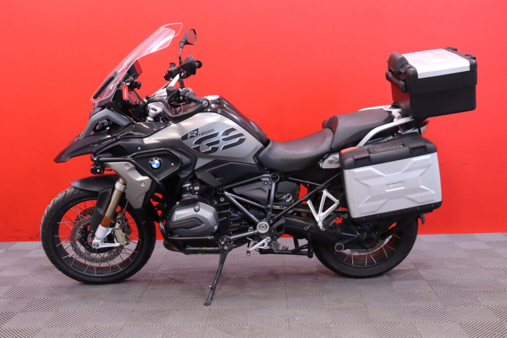 BMW - R - 1200 GS // Suomi pyörä / 3x Laukut / Vakkari / Navi // BMW - R - 1200 GS // Suomi pyörä / 3x Laukut / Vakkari / Navi // - Moottoripyörä