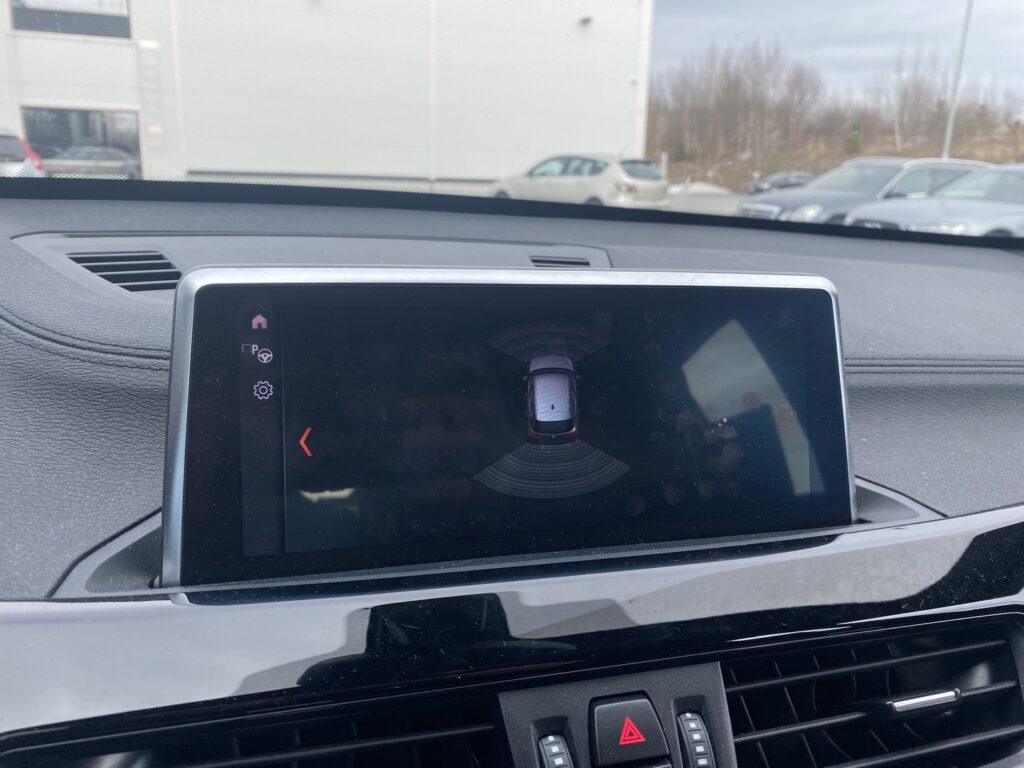 BMW - X1 - F48 xDrive25e A Business M Sport BMW - X1 - F48 xDrive25e A Business M Sport - Farmari