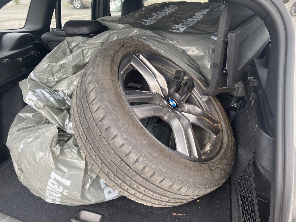 BMW - X1 - F48 xDrive25e A Business M Sport BMW - X1 - F48 xDrive25e A Business M Sport - Farmari