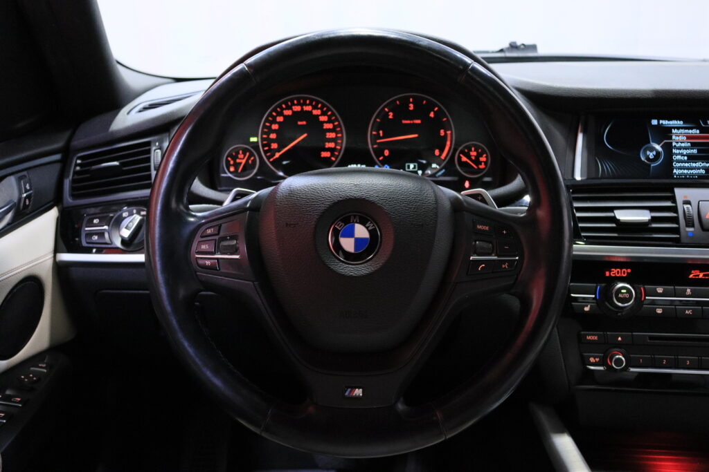 BMW - X4 - F26 xDrive30d TwinPower Turbo A M-Sport BMW - X4 - F26 xDrive30d TwinPower Turbo A M-Sport - Maastoauto