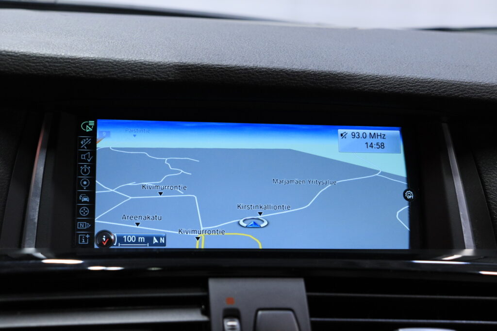 tuotekuva-BMW-X4-GLJ-140-2026-03-13-154602-15 tuotekuva-BMW-X4-GLJ-140-2026-03-13-154602-15