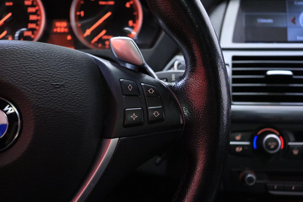 tuotekuva-BMW-X6-YVM-315-2026-03-25-150022-22 tuotekuva-BMW-X6-YVM-315-2026-03-25-150022-22