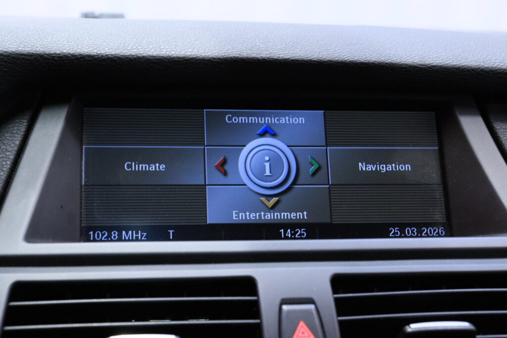 tuotekuva-BMW-X6-YVM-315-2026-03-25-150022-28 tuotekuva-BMW-X6-YVM-315-2026-03-25-150022-28