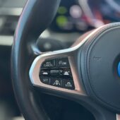 BMW - i4 - eDrive40 / ACC / H&K / 360 / Comfort Access // Adapt M sport alusta // Ambient Valopaketti // - Sedan