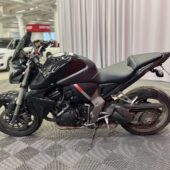 Honda - CB - 1000R // Juuri Saapunut! / Suomi-pyörä / Huoltokirja / Tangonpääpeilit // - Moottoripyörä