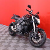 Honda - CB - 1000R // Huoltokirja / IXIL / Suomi-pyörä // - Moottoripyörä