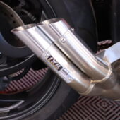 Honda - CB - 1000R // Huoltokirja / IXIL / Suomi-pyörä // - Moottoripyörä