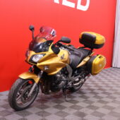 Honda - CBF - 1000 S // Suomi-pyörä / Black Widow Sliparit / 3x Laukut // - Moottoripyörä