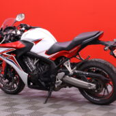 Honda - CBR - 650 R // (F-Malli) / Termignoni Slipari! / Huoltokirja / Siisti! / ABS // - Moottoripyörä