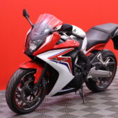 Honda - CBR - 650 R // (F-Malli) / Termignoni Slipari! / Huoltokirja / Siisti! / ABS // - Moottoripyörä