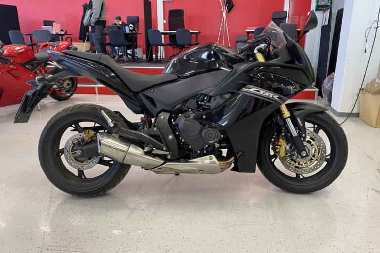 Honda - CBR - 600 F // 2-Om Suomi-pyörä / ABS / Hyvät renkaat! // - Moottoripyörä