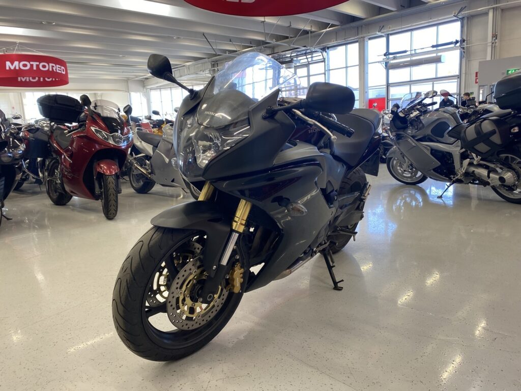 Honda - CBR - 600 F // 2-Om Suomi-pyörä / ABS / Hyvät renkaat! // Honda - CBR - 600 F // 2-Om Suomi-pyörä / ABS / Hyvät renkaat! // - Moottoripyörä