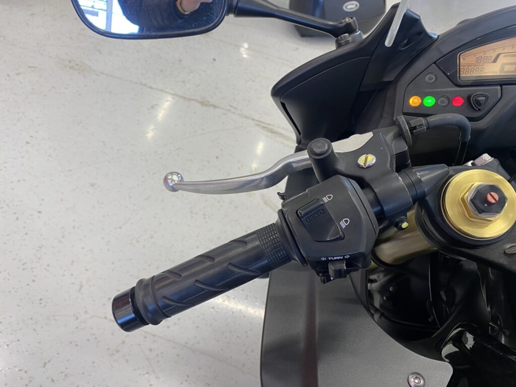 Honda - CBR - 600 F // 2-Om Suomi-pyörä / ABS / Hyvät renkaat! // Honda - CBR - 600 F // 2-Om Suomi-pyörä / ABS / Hyvät renkaat! // - Moottoripyörä