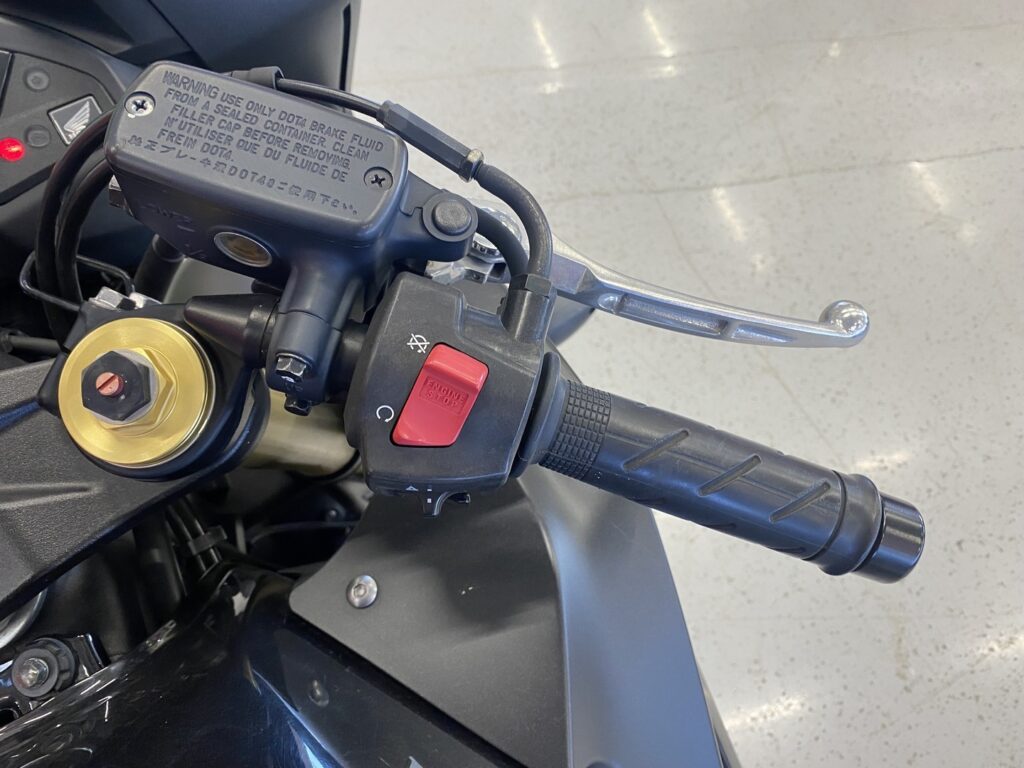 Honda - CBR - 600 F // 2-Om Suomi-pyörä / ABS / Hyvät renkaat! // Honda - CBR - 600 F // 2-Om Suomi-pyörä / ABS / Hyvät renkaat! // - Moottoripyörä