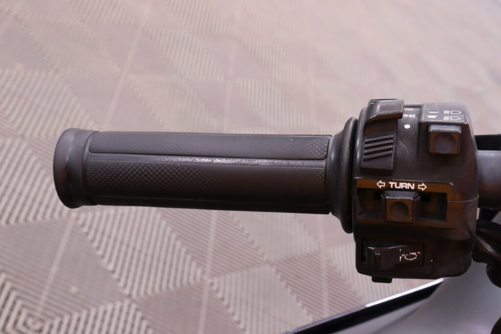 Honda - CBR - 900 RR Fireblade // Akrapovic / Myydään huutokaupat.com! // Honda - CBR - 900 RR Fireblade // Akrapovic / Myydään huutokaupat.com! // - Moottoripyörä