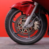 Honda - VFR - 800 VTEC ABS // Juuri saapunut!! / 3x laukut / Navi / Kahvanlämmittimet / ABS / Vaihdenäyttö // - Moottoripyörä