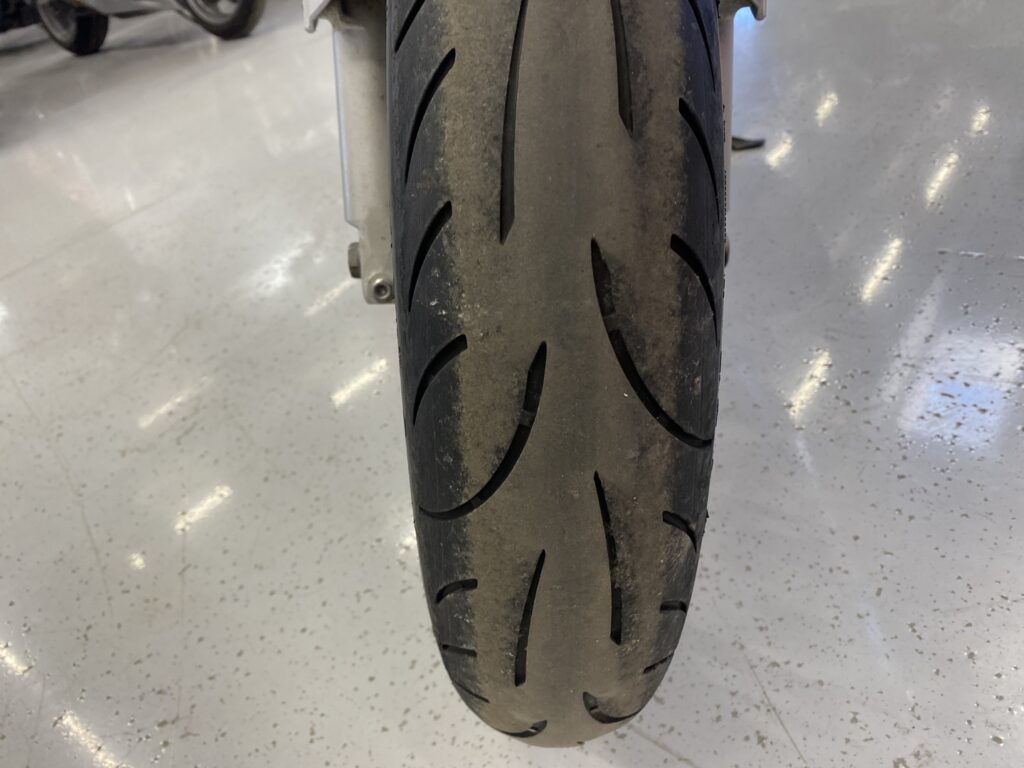 Honda - VFR - 800 VTEC ABS // Juuri saapunut / 4x laukut / 2-om Suomipyörä / Huoltokirja // Honda - VFR - 800 VTEC ABS // Juuri saapunut / 4x laukut / 2-om Suomipyörä / Huoltokirja // - Moottoripyörä